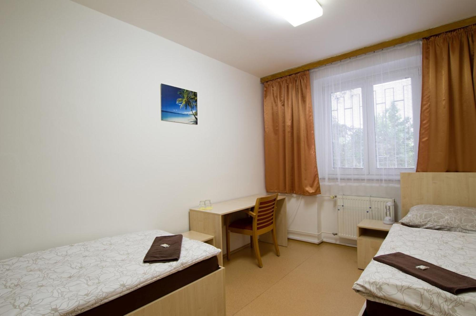 Tauferovy Koleje Pansiyon Brno Dış mekan fotoğraf